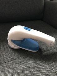 conair fabric shaver on fabric sofa