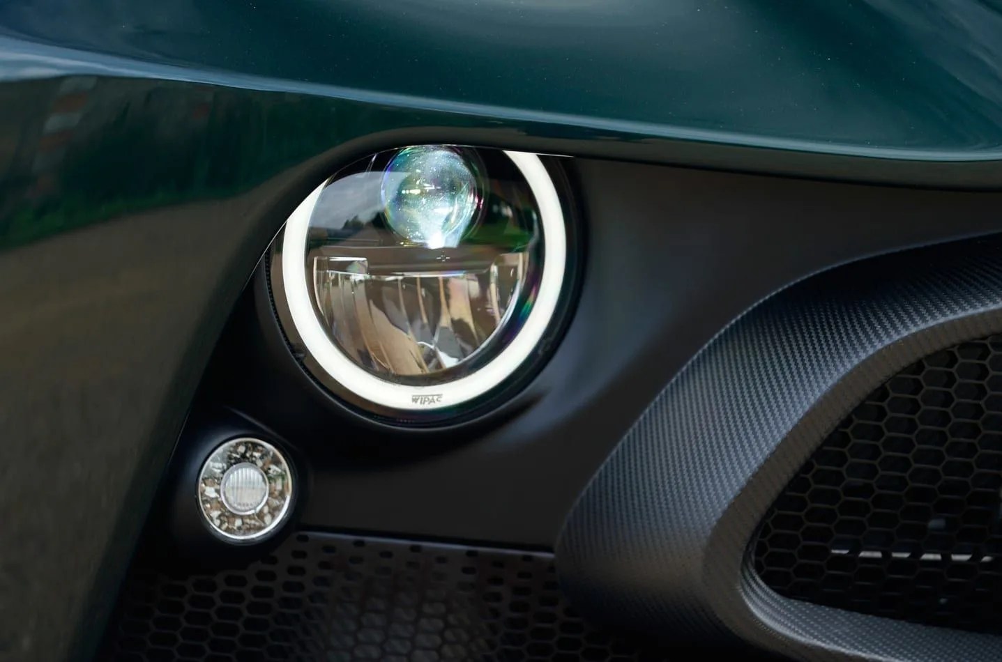 aston martin victor