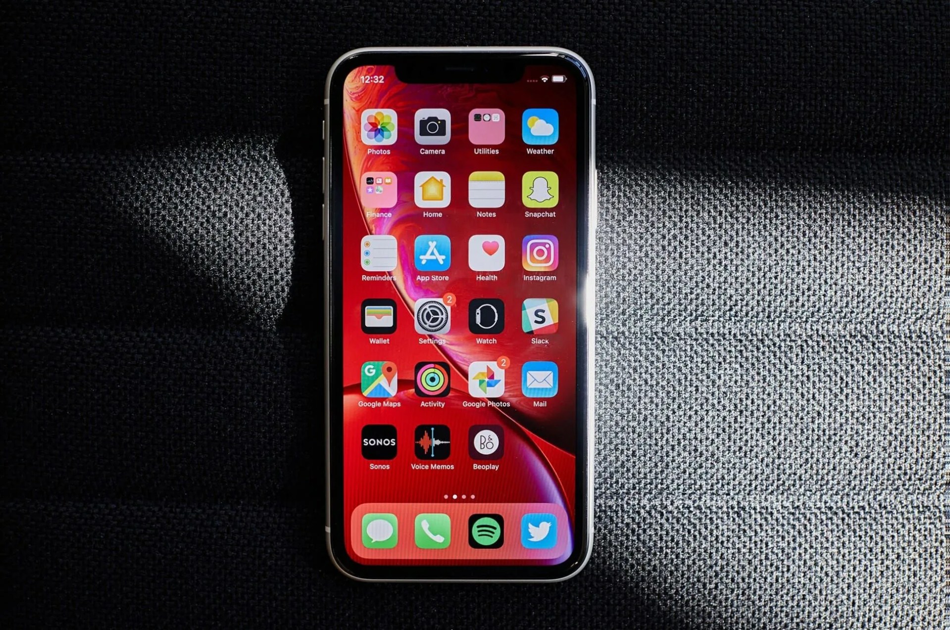 iphone xr gear patrol slide 1jpg