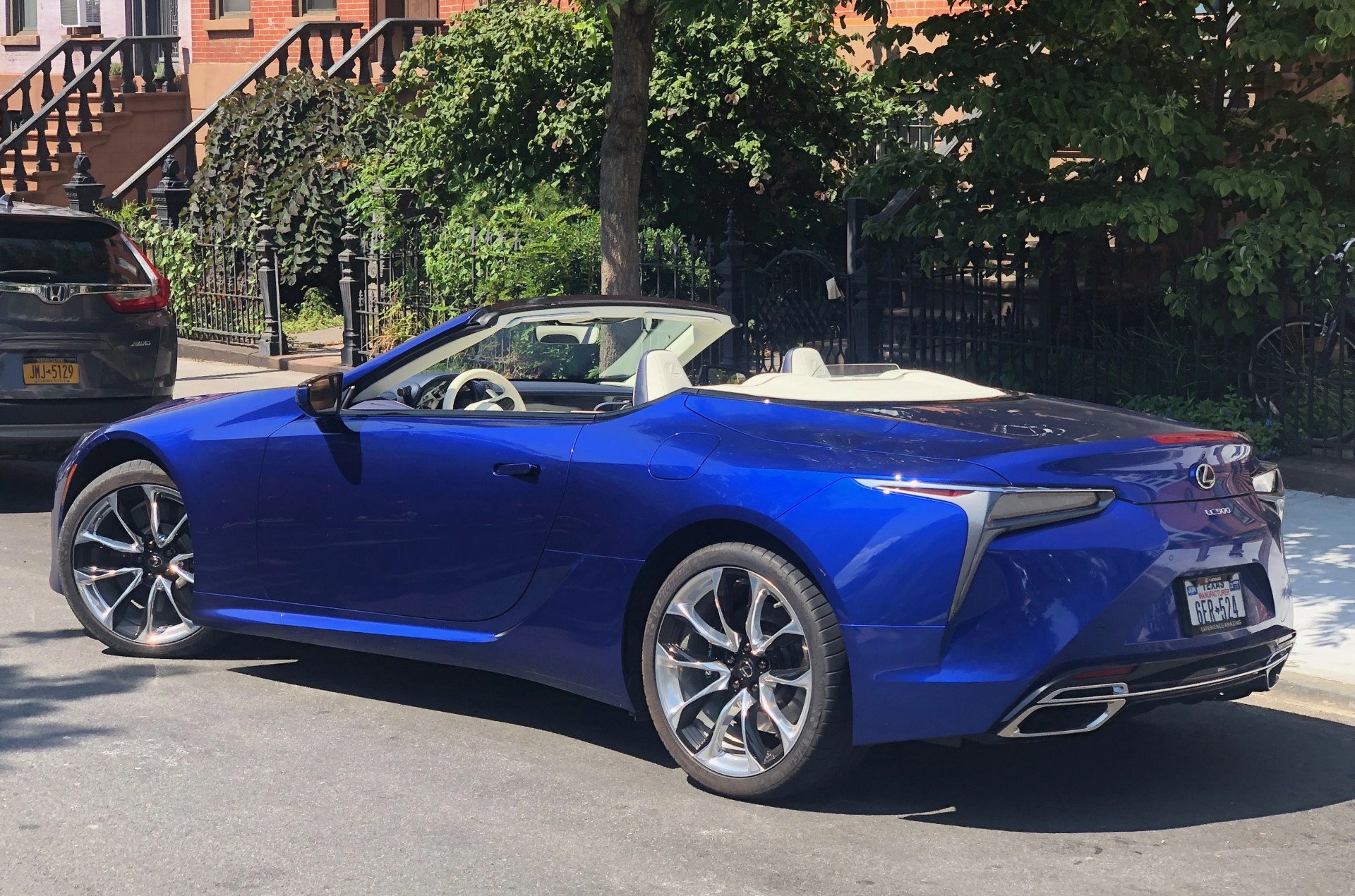 2021 lexus lc500 convertible inspiration series