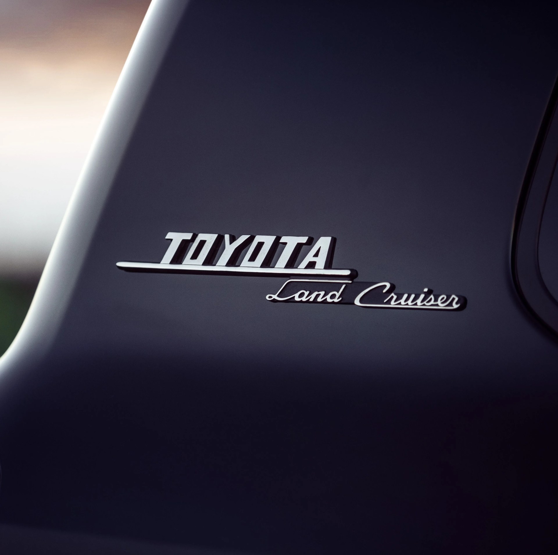 2021 toyota land cruiser