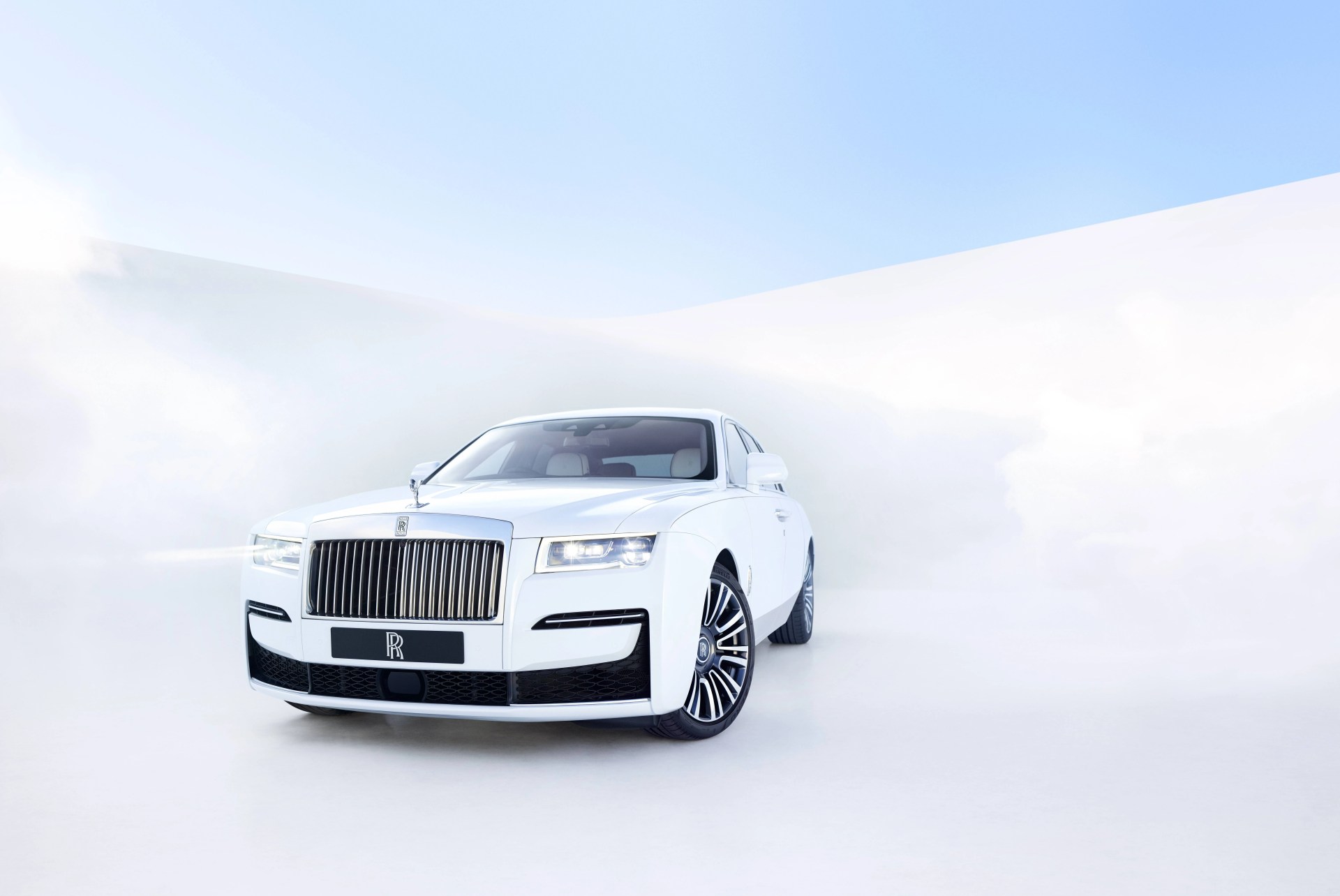 rolls royce new ghost