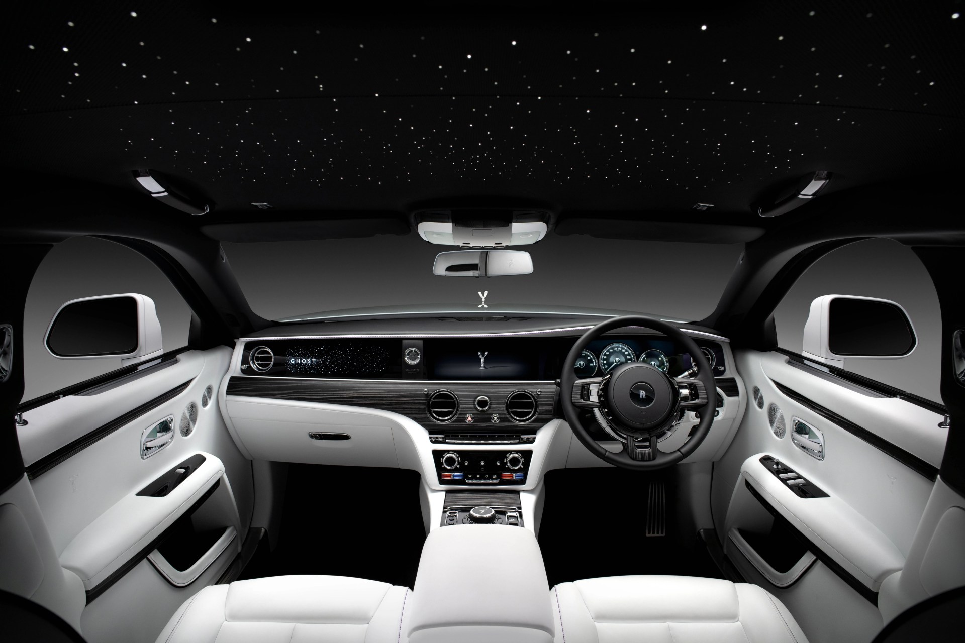 rolls royce new ghost