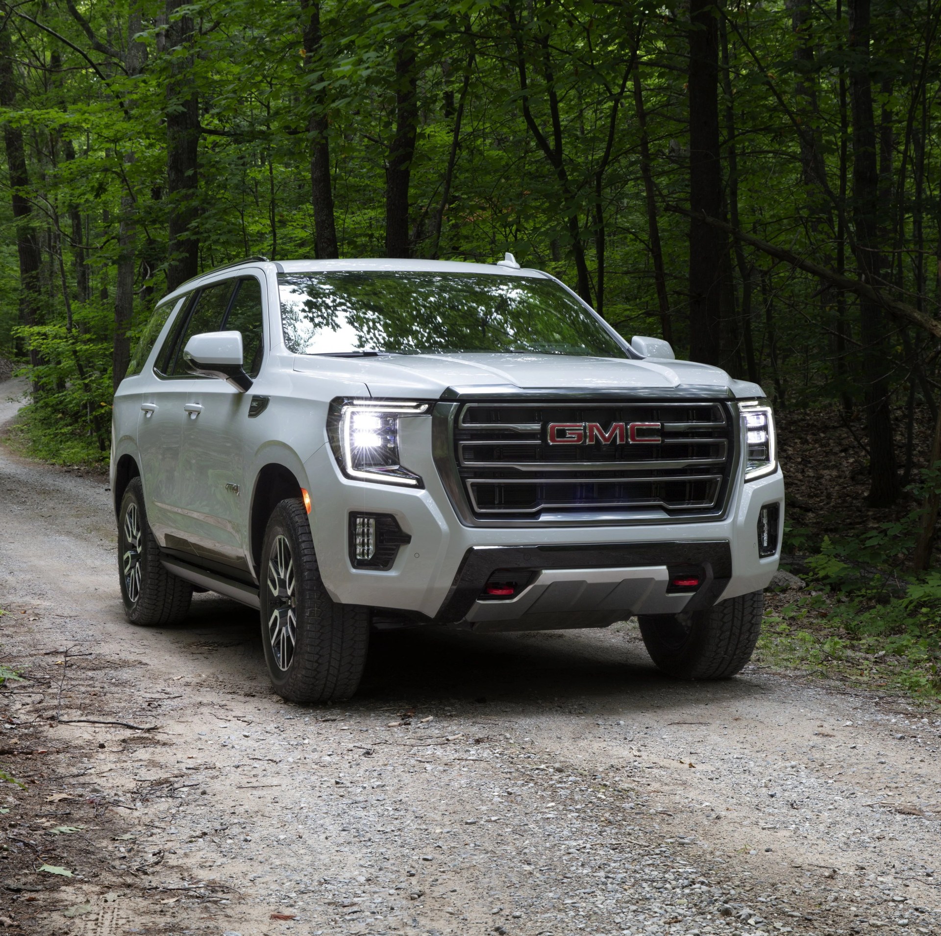 2021 gmc yukon at4