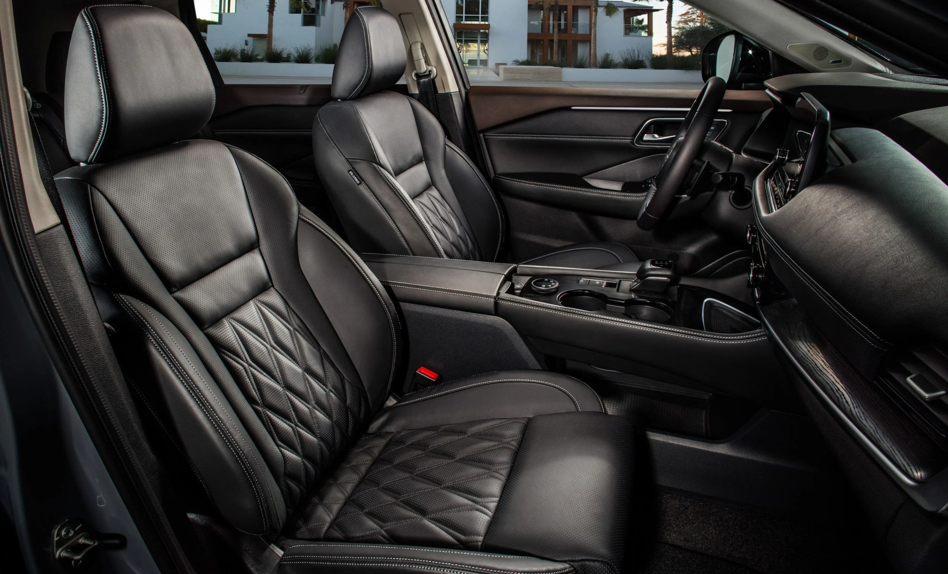 nissan rogue 2021 interior