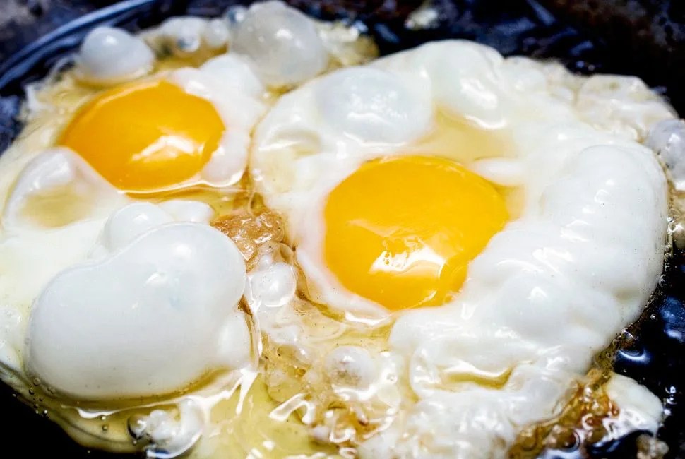 how to fry an egg gear patrol lead full