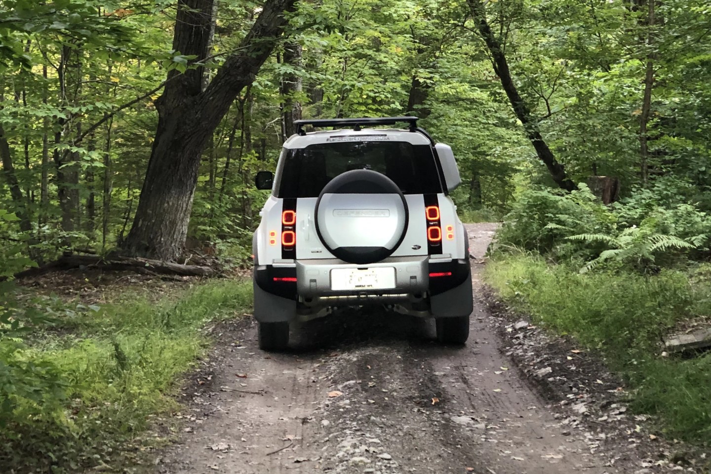 land rover defender 110