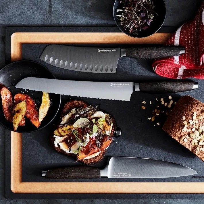 knives