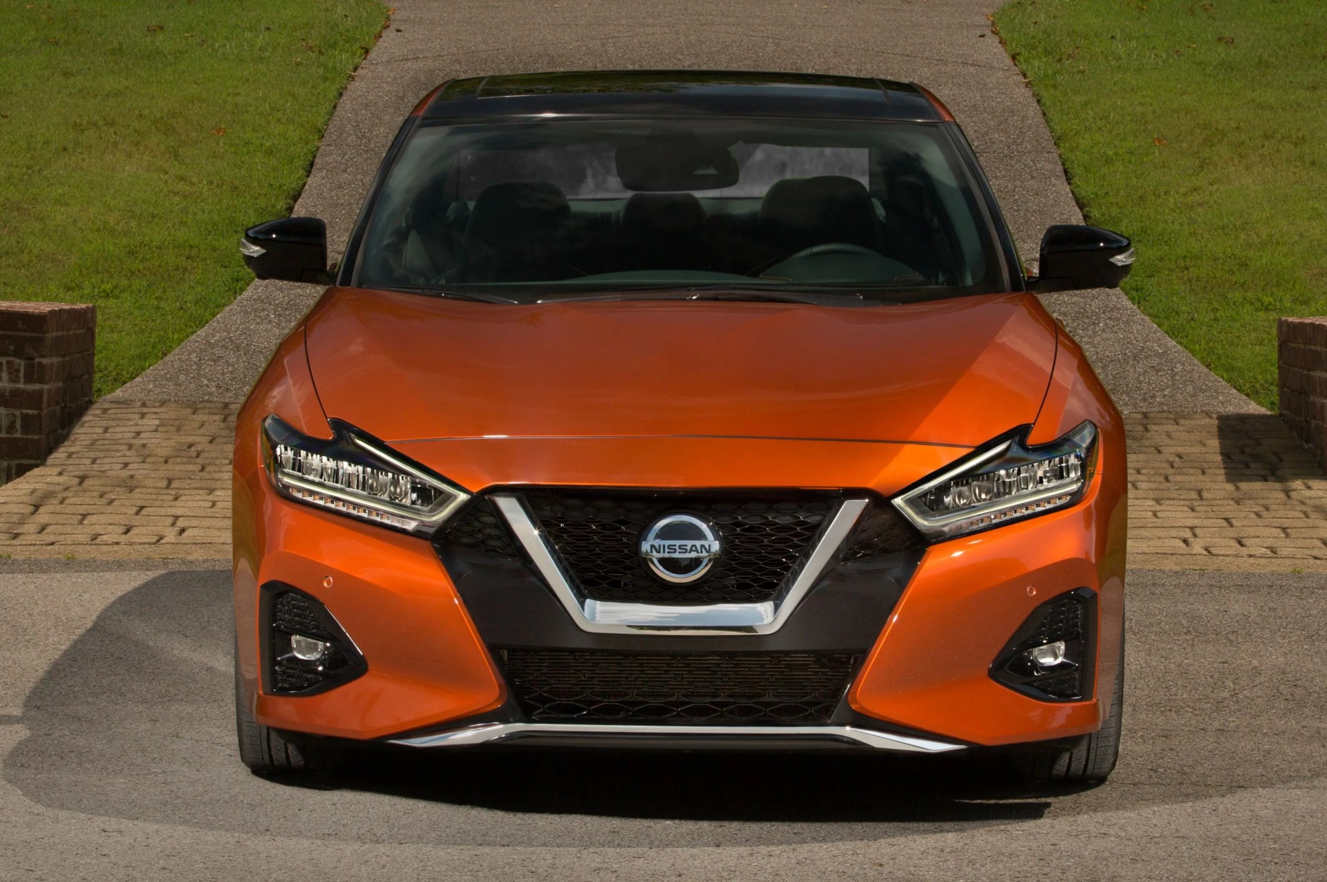 nissan maxima