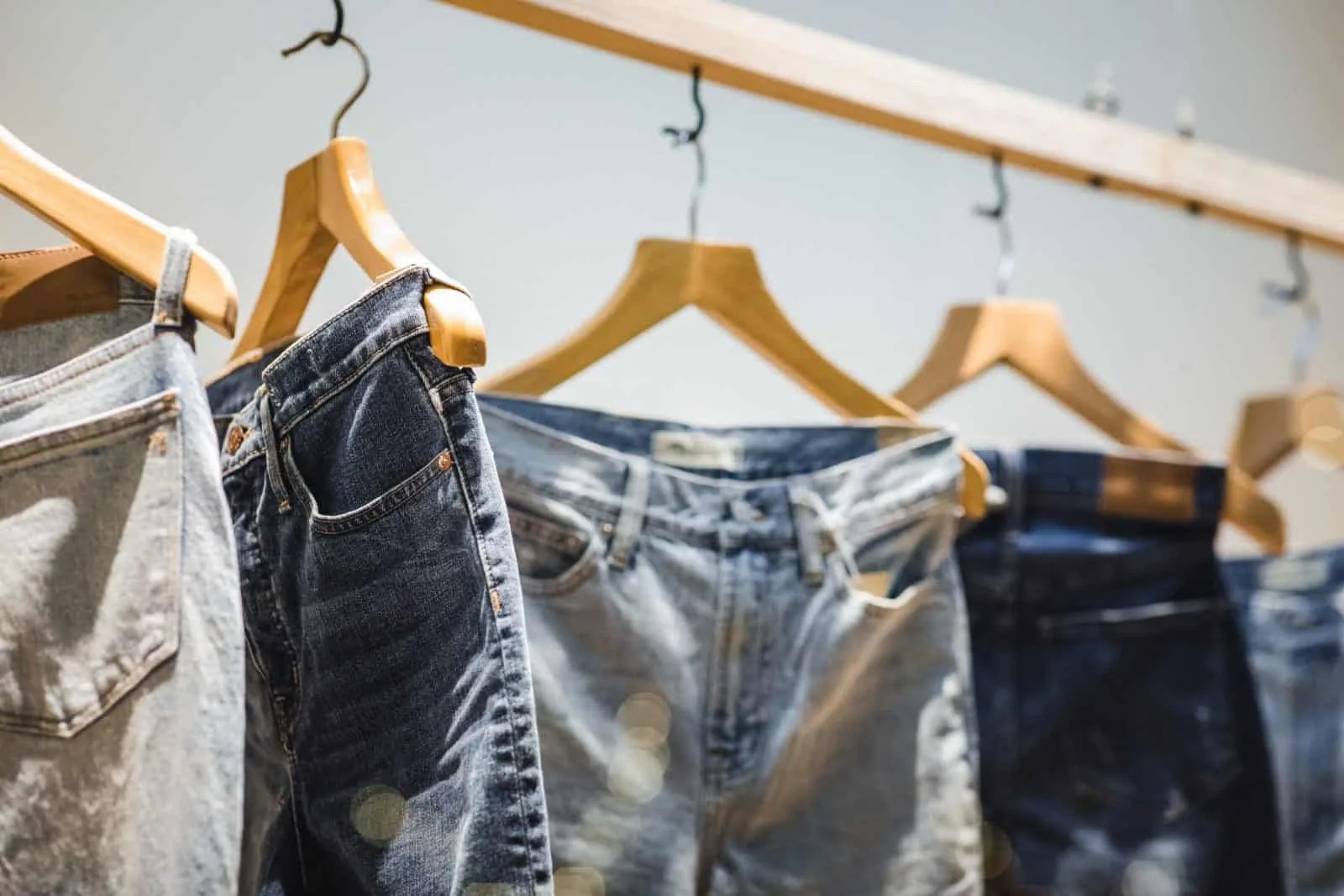 levis