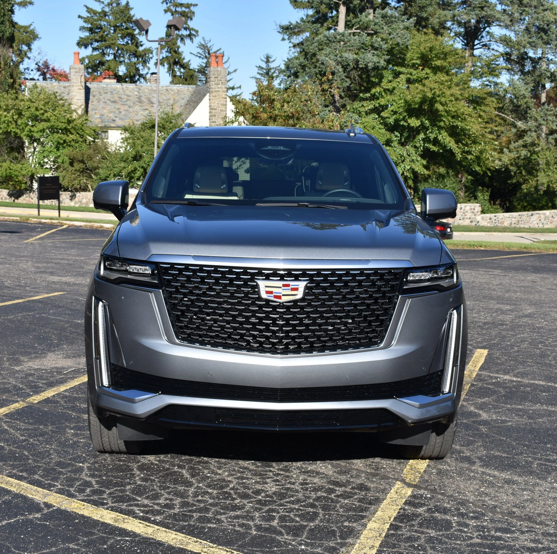 2021 cadillac escalade front