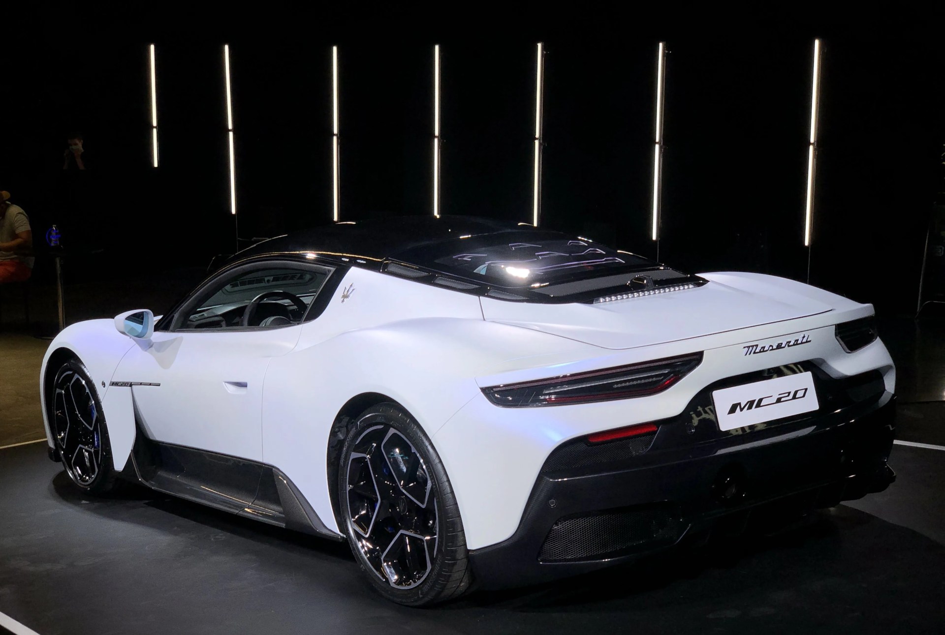 maserati mc20