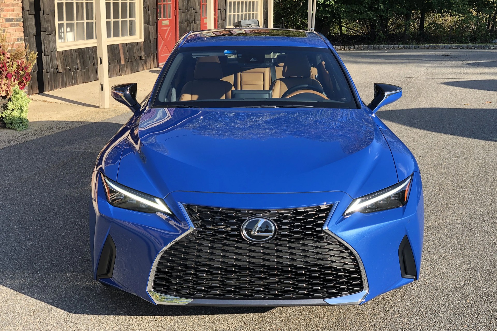2021 lexus is 300 awd