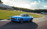 volvo p1800 cyan