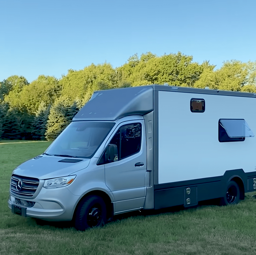 advanced rv b box