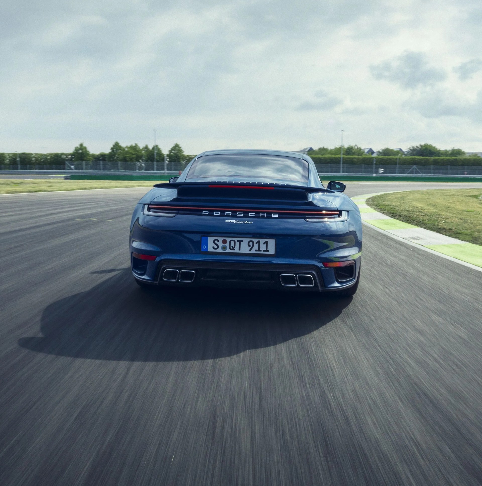 2021 porsche 911 turbo