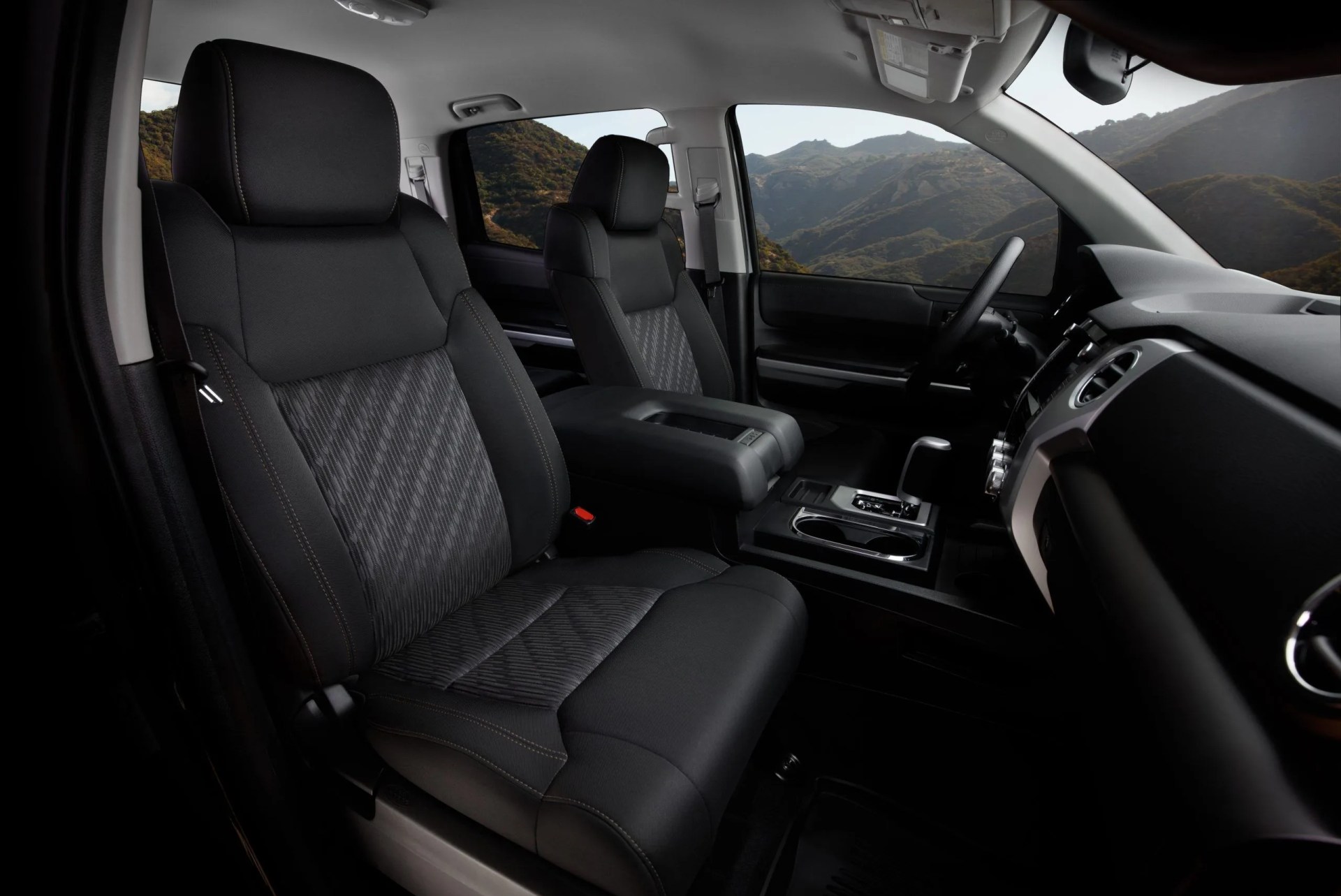 toyota tundra interior