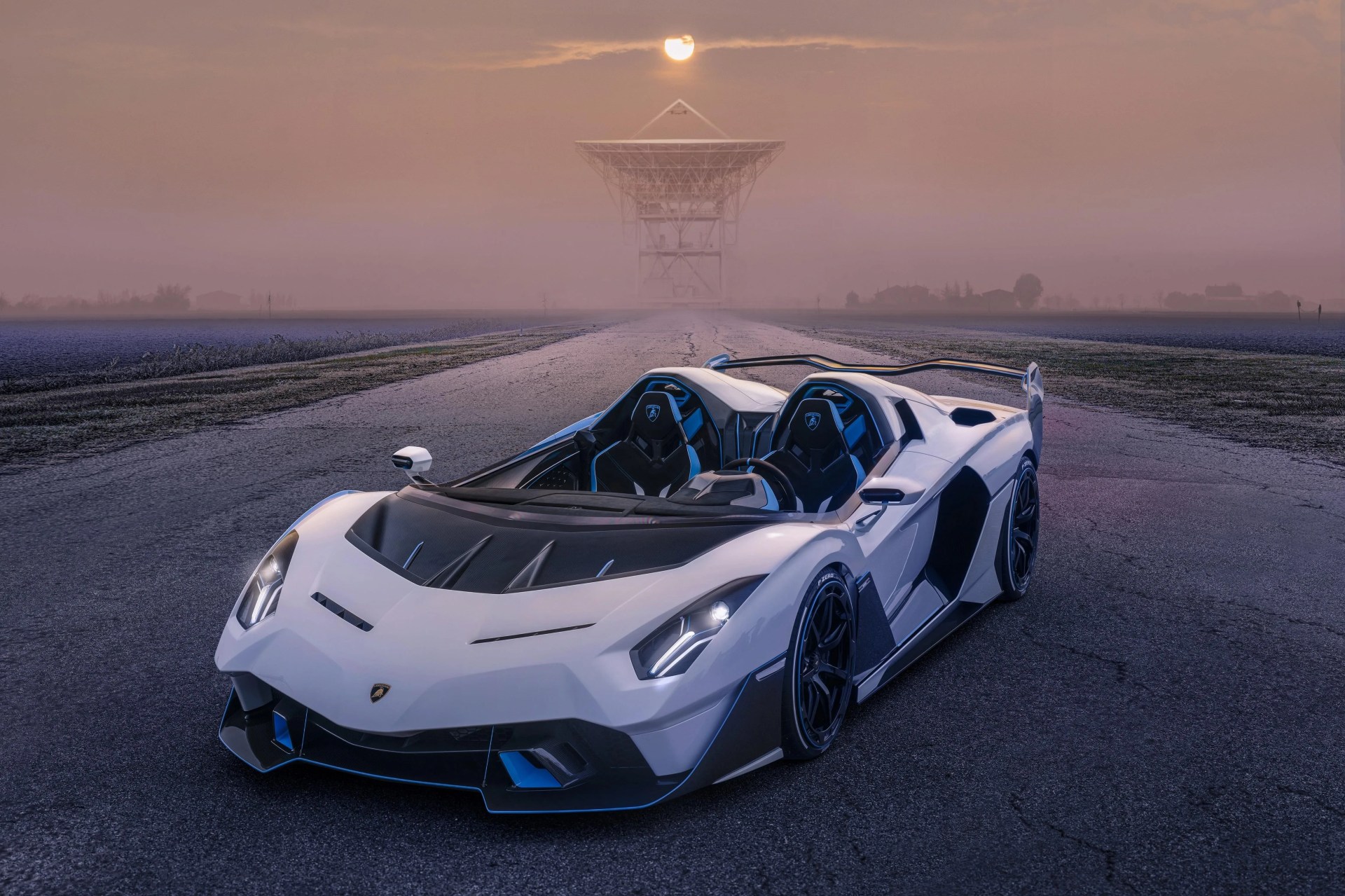 lamborghini roadster aventador