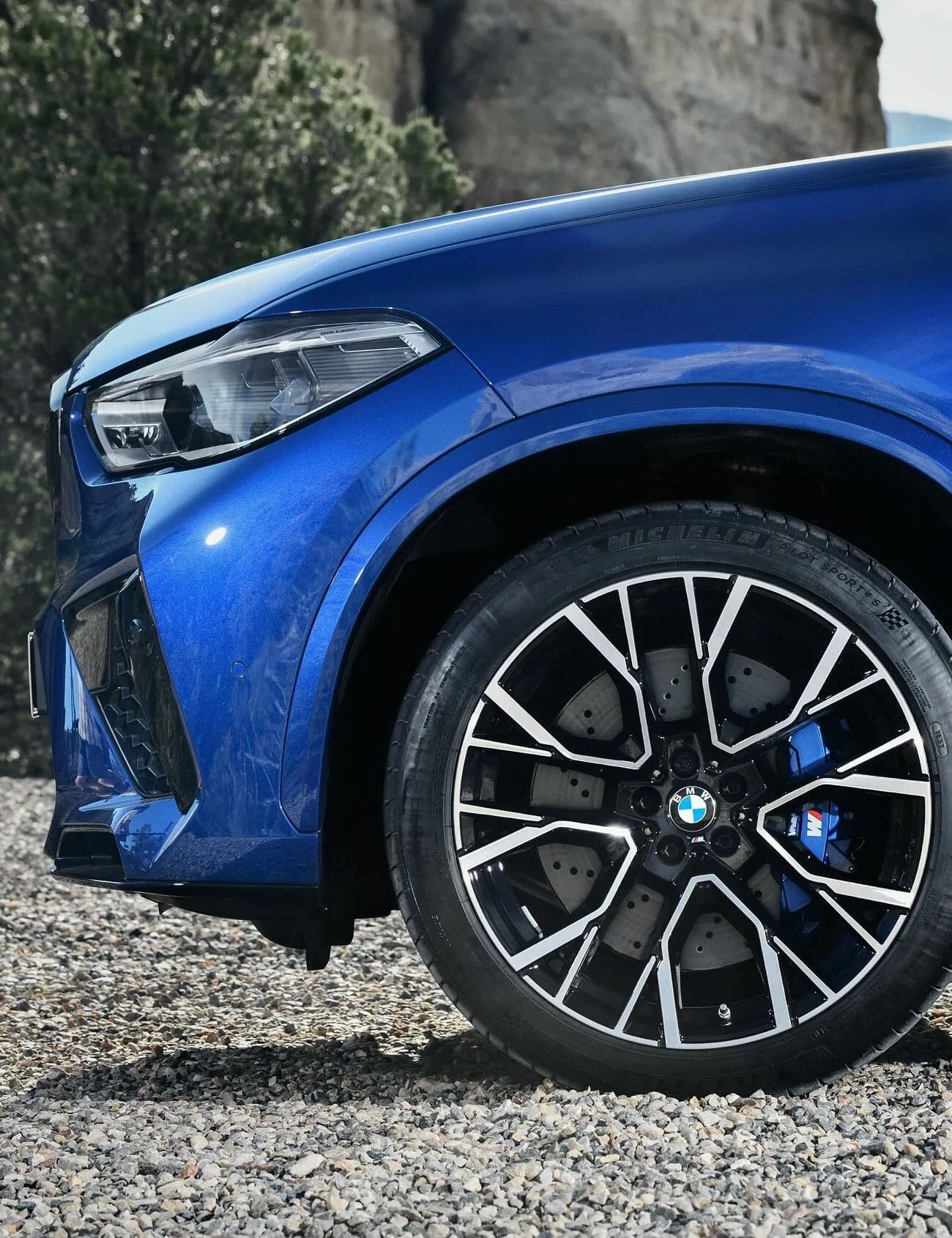 BMW-X5M-Competition-Amb
