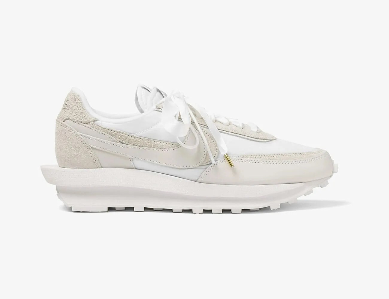 nike x sacai gear patrol