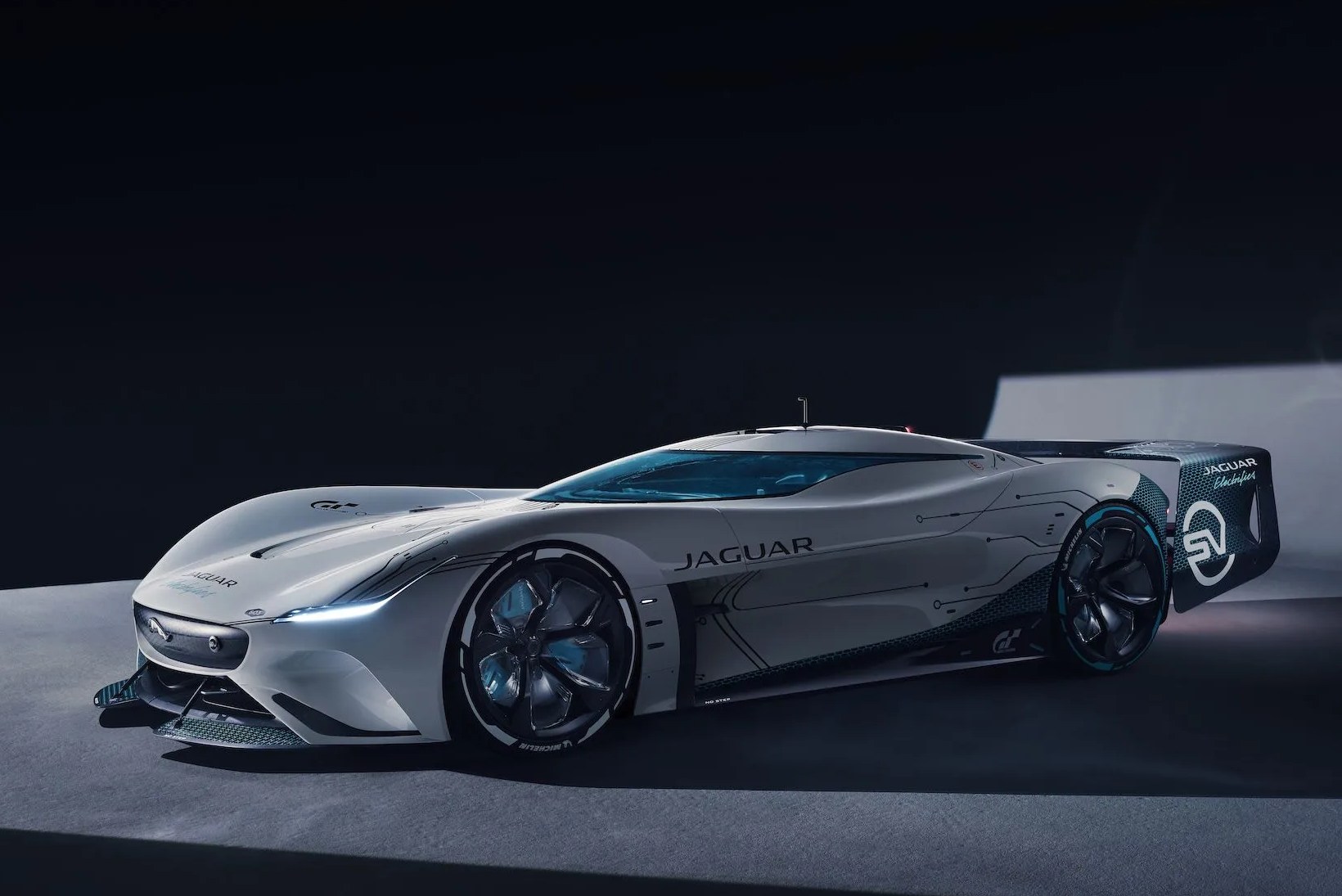 jaguar vision gt sv gran turismo concept video game car
