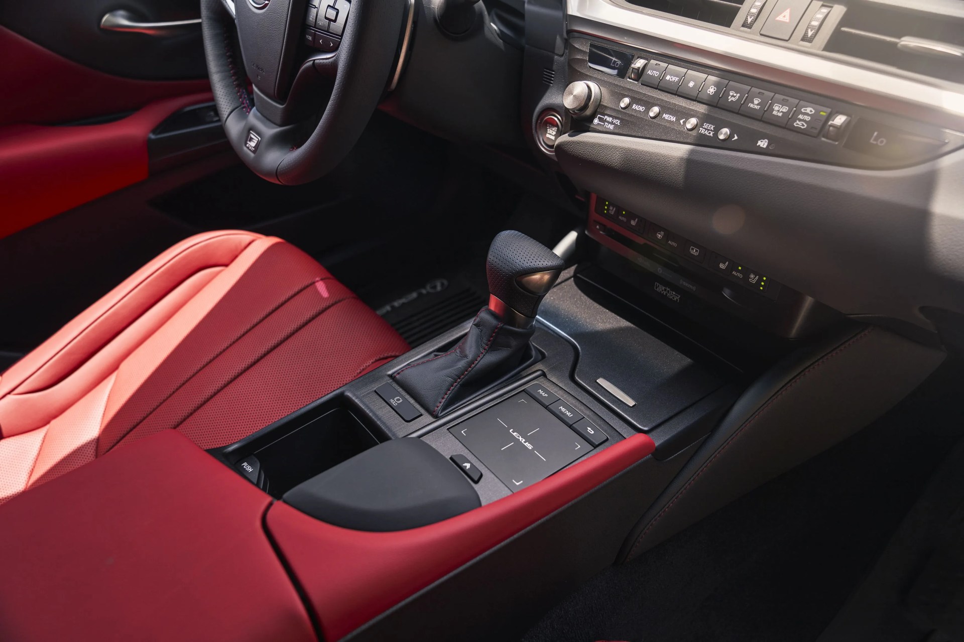 2021 lexus es 250 awd f sport