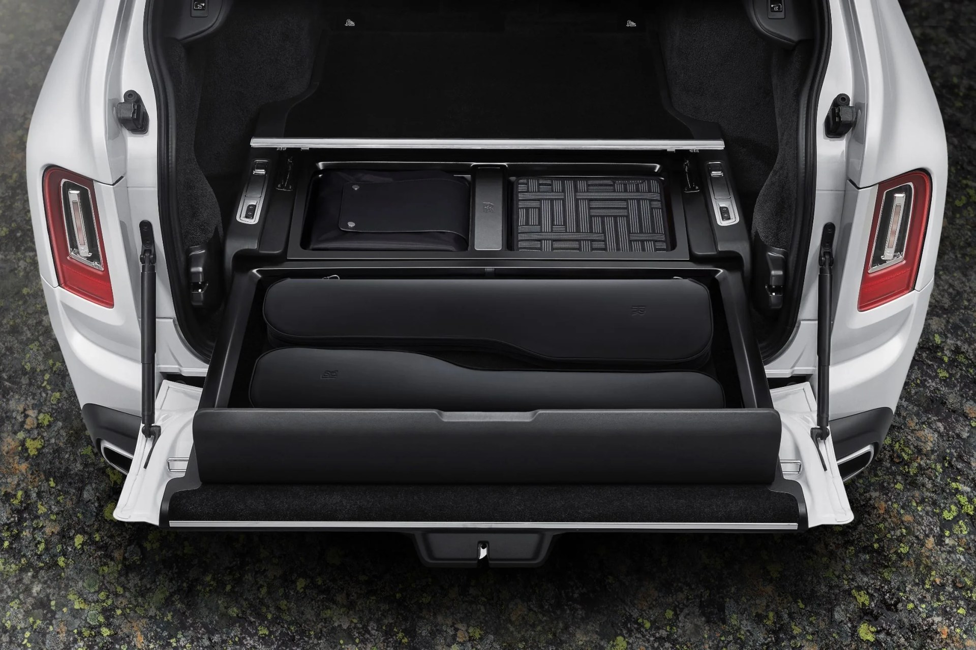 rolls royce trunk