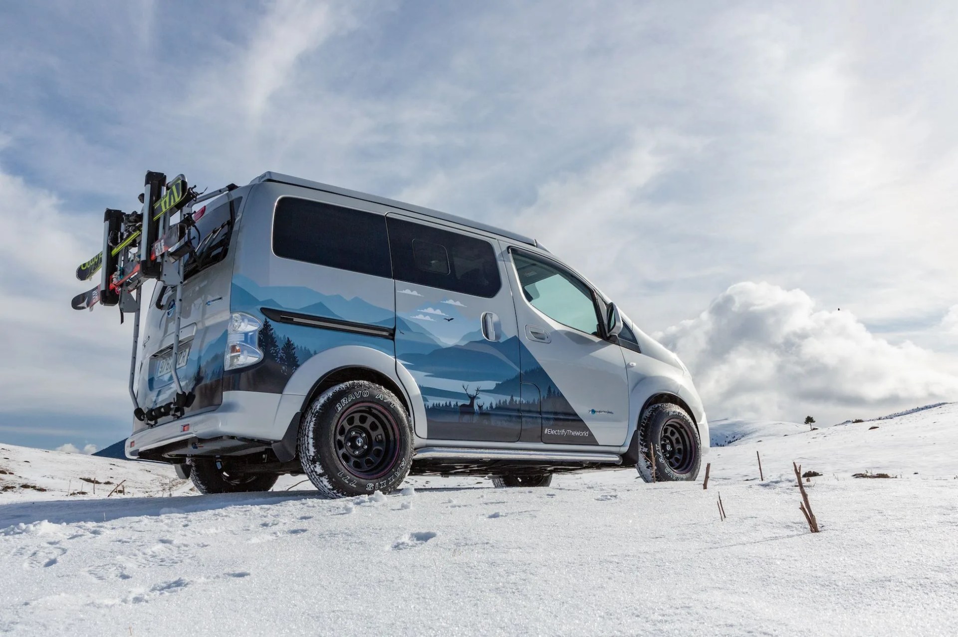 nissan camper van concept