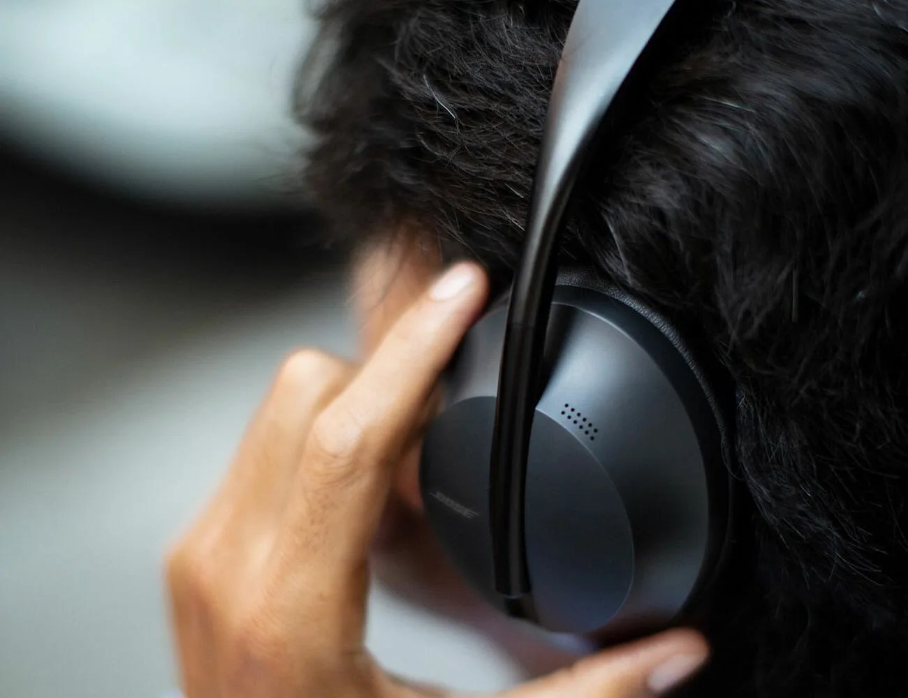 bose made the new king of noise canceling headphones gear patrol inline 2