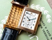 jaeger lecoultre reverso gear patrol body 04