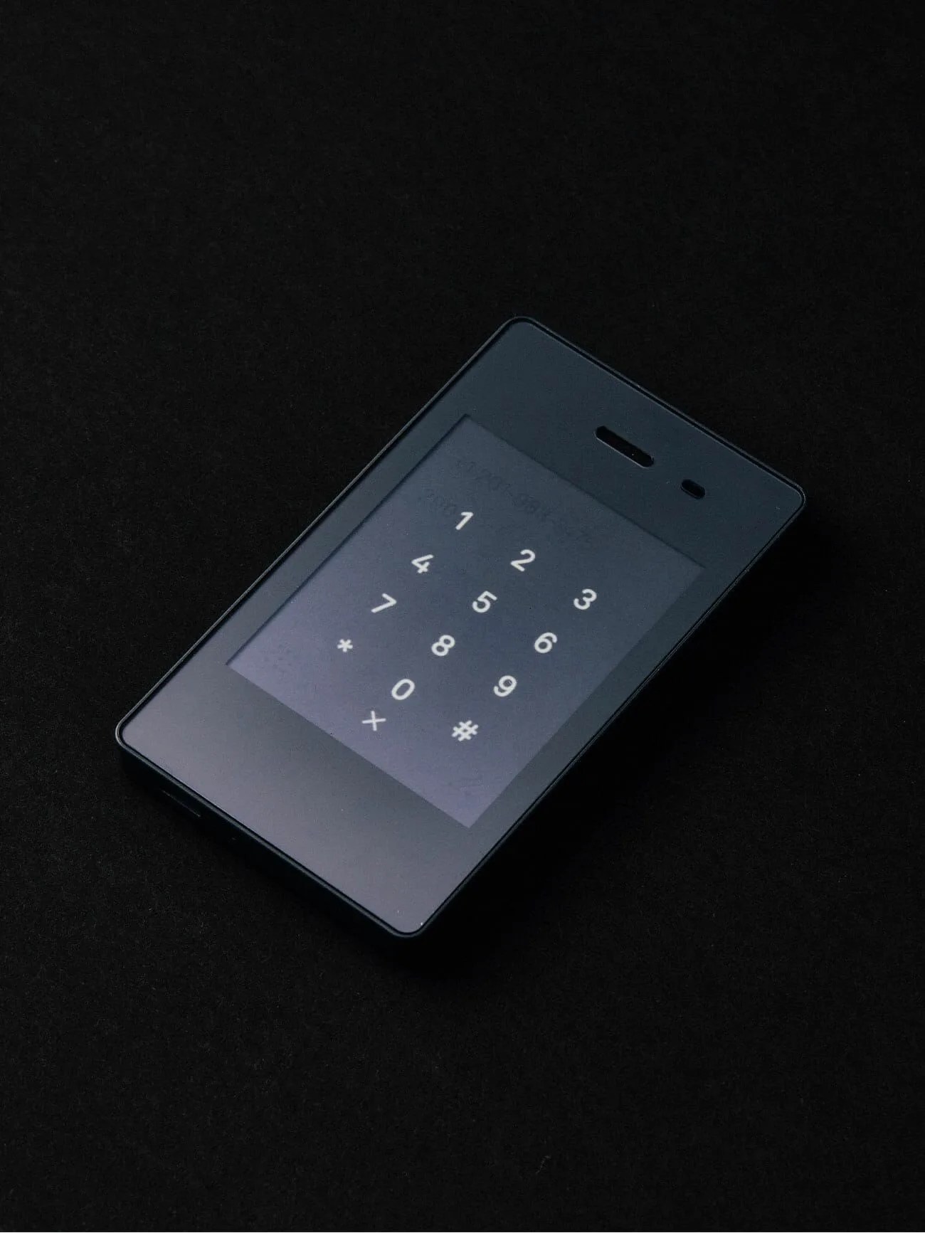 Light-Phone-Interview-Gear-Patrol-inline-4