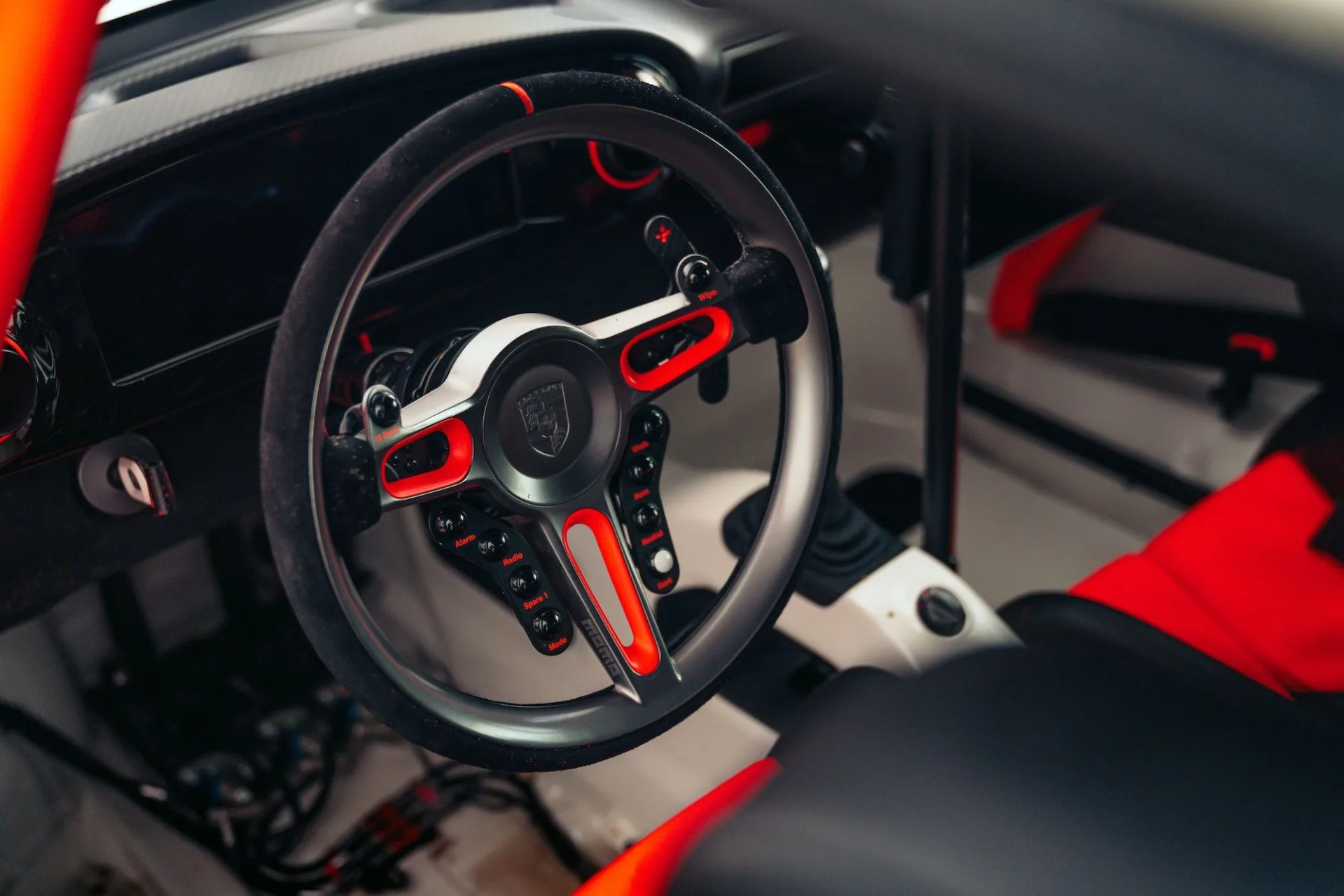 singer vehicle design off road porsche 911 rally car