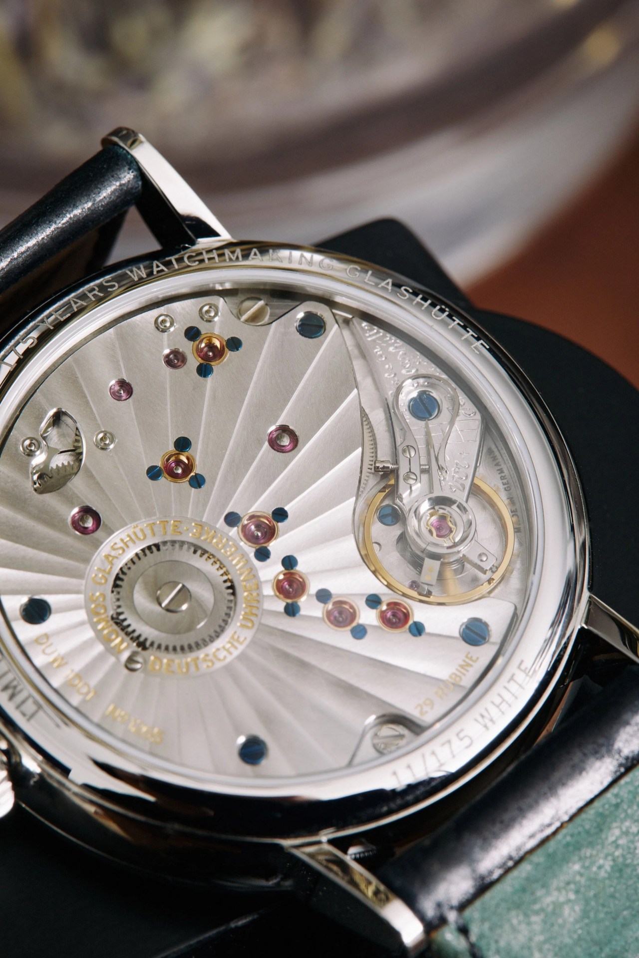 nomos lamda