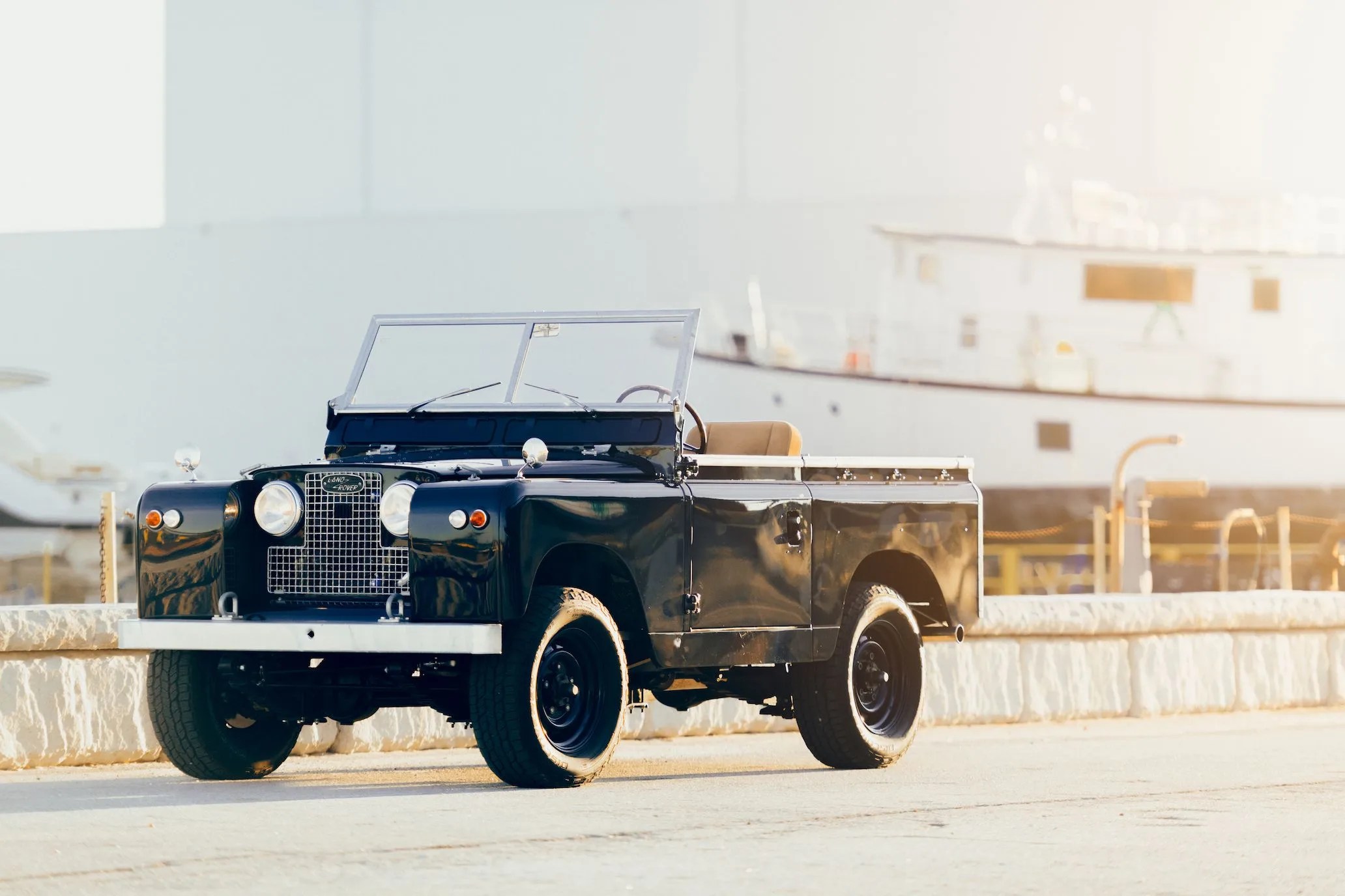 himalaya land rover