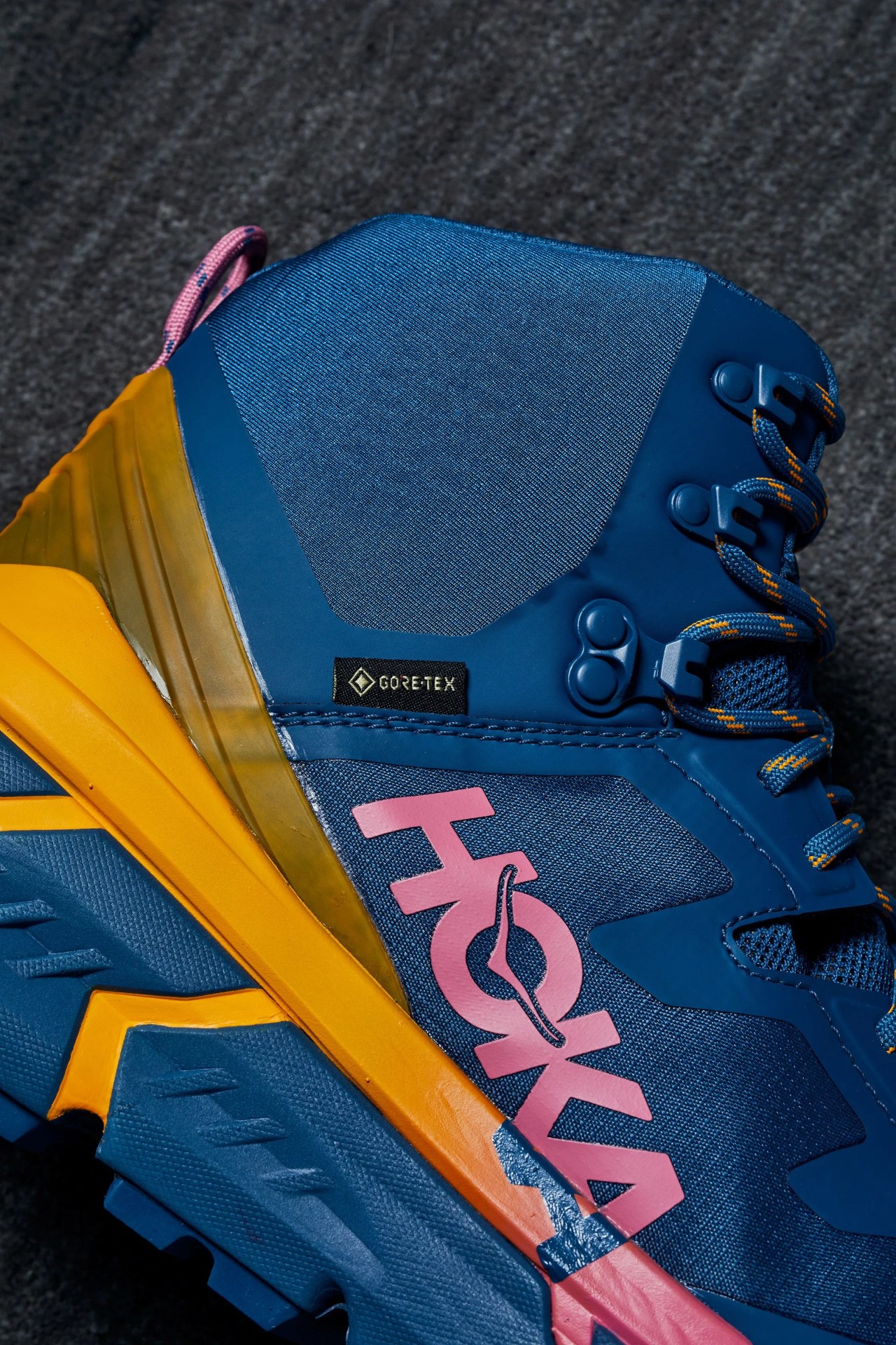 hoka one one ten nine shoe