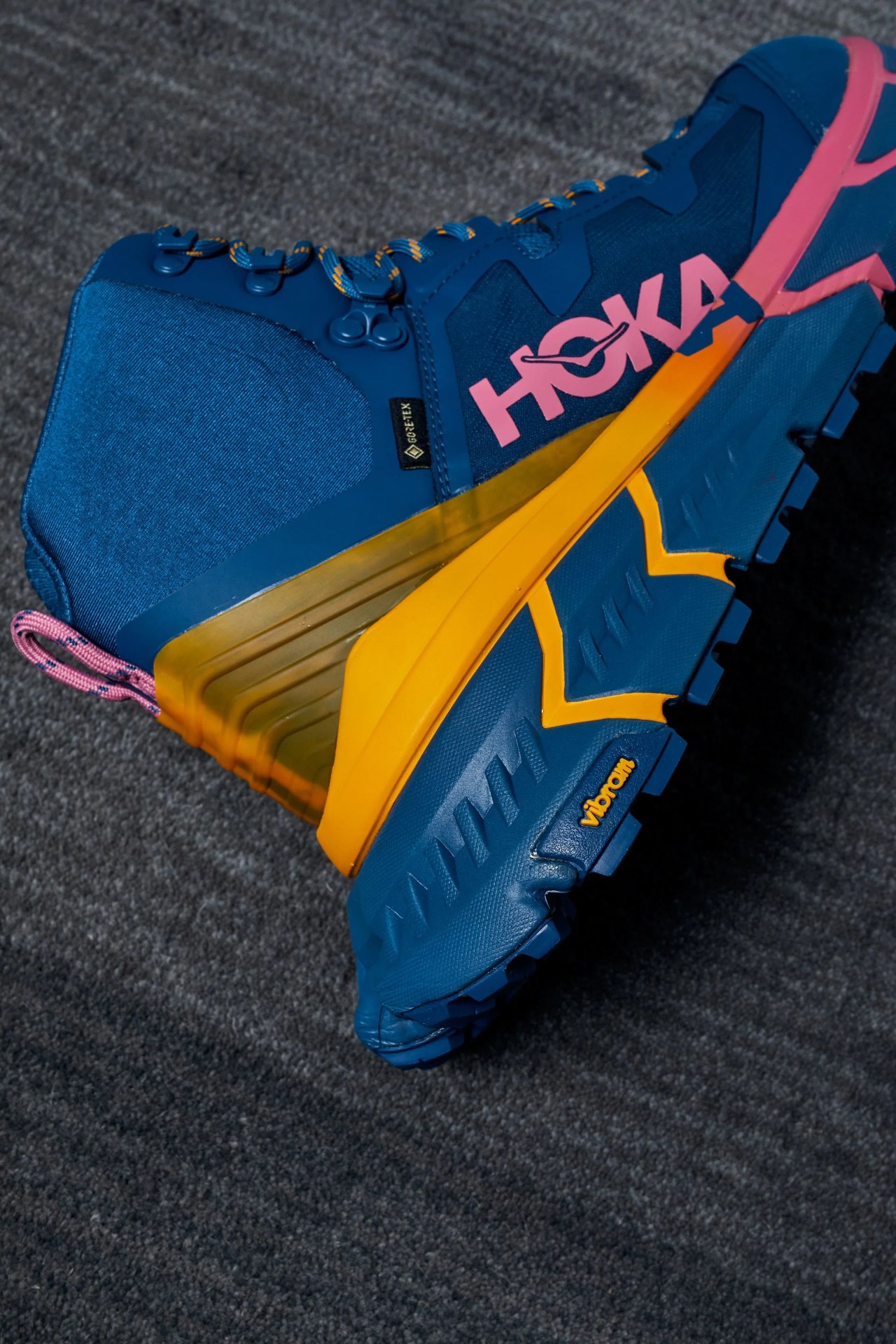 hoka one one ten nine shoe