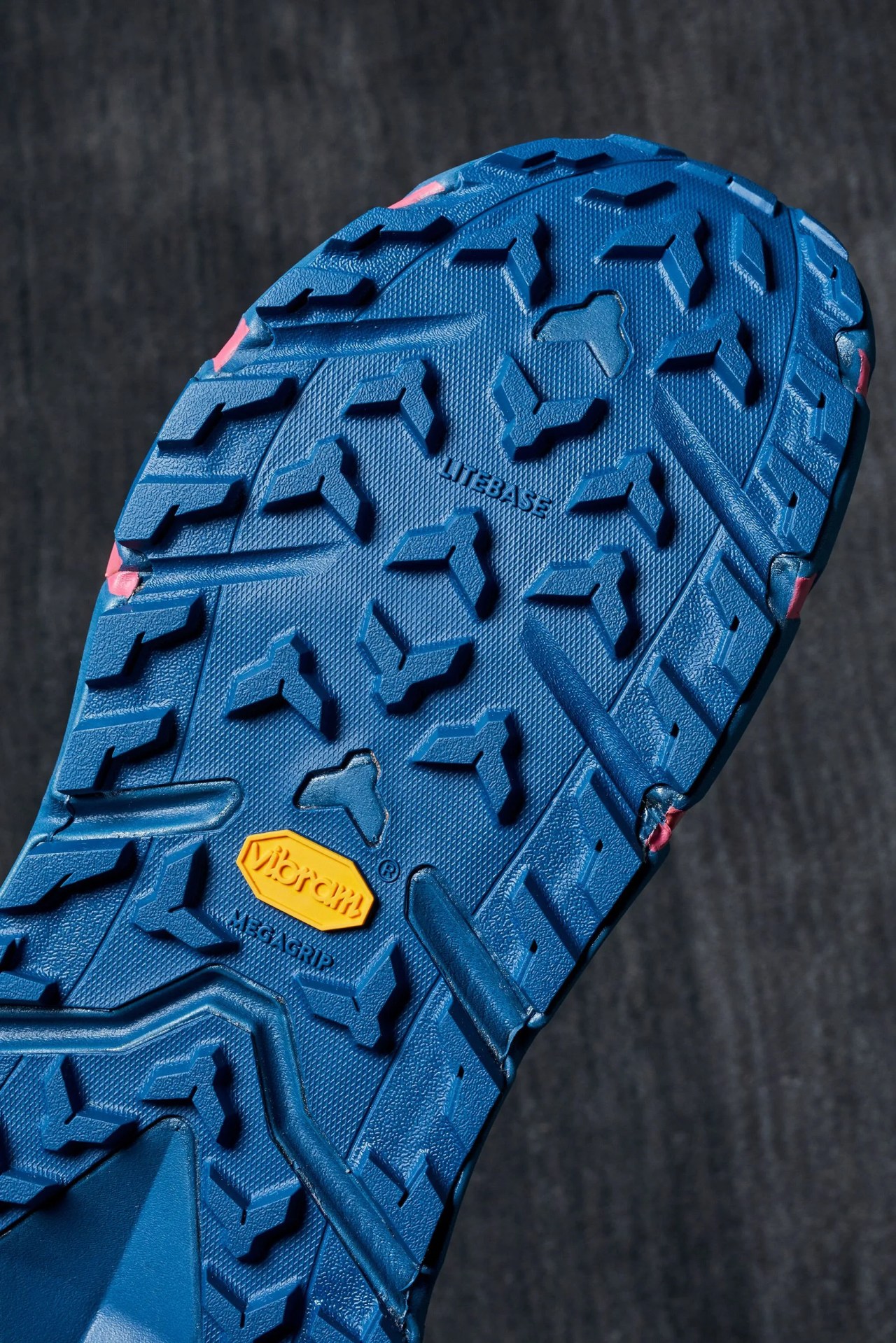hoka one one ten nine shoe