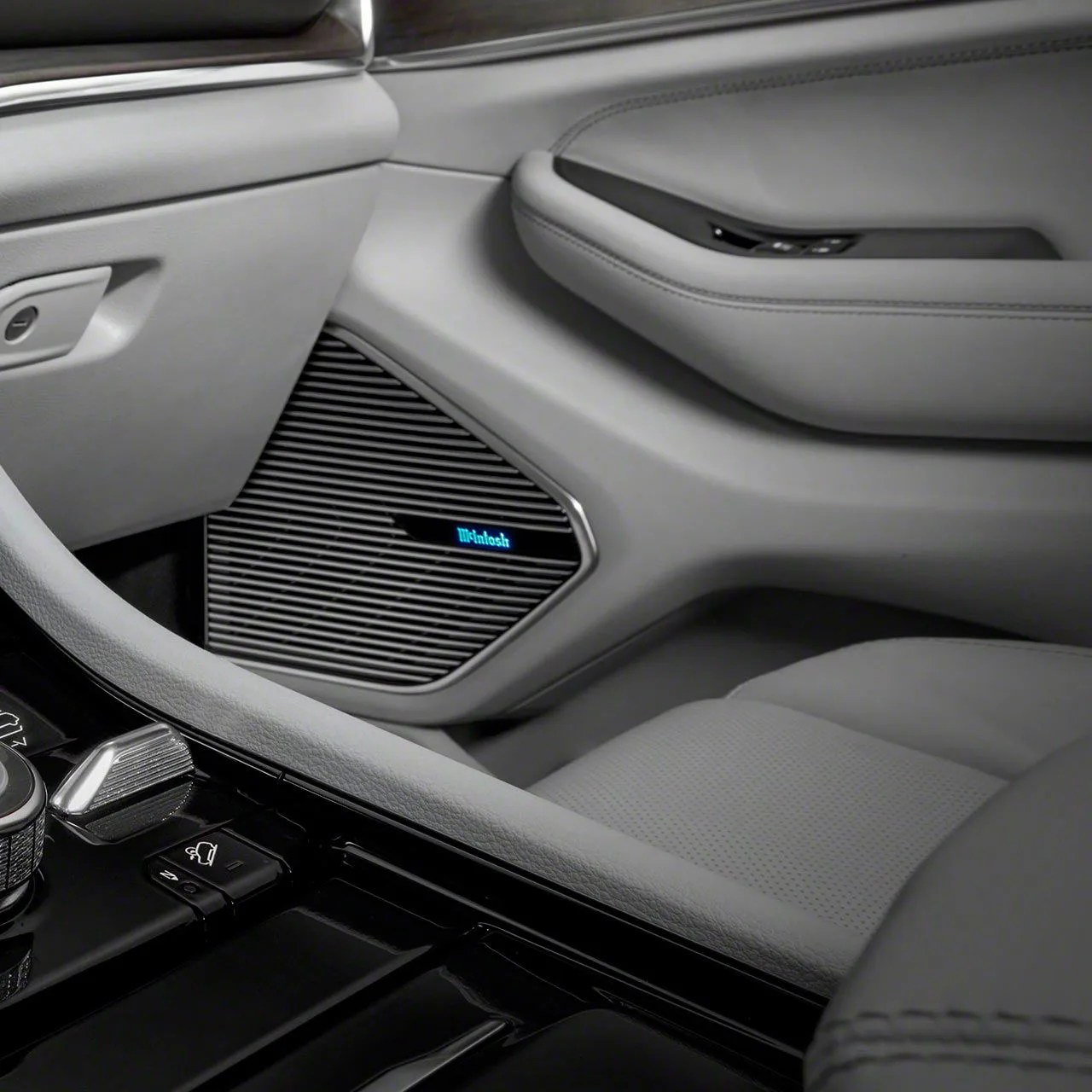 mcintosh door speaker on jeep grand cherokee l