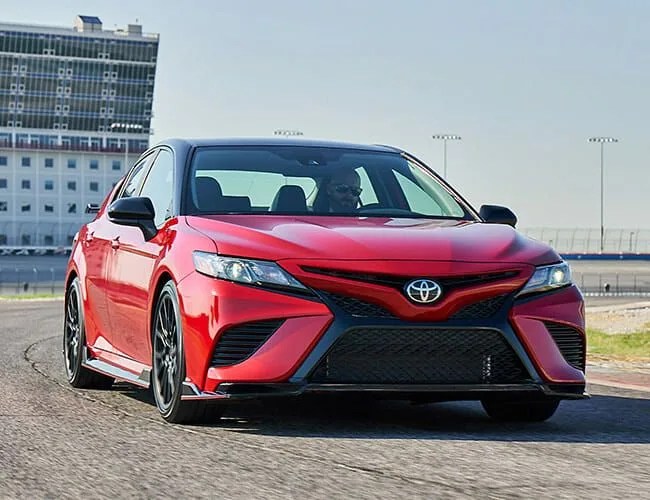 2020 toyota camry trd review gear patrol lead featured
