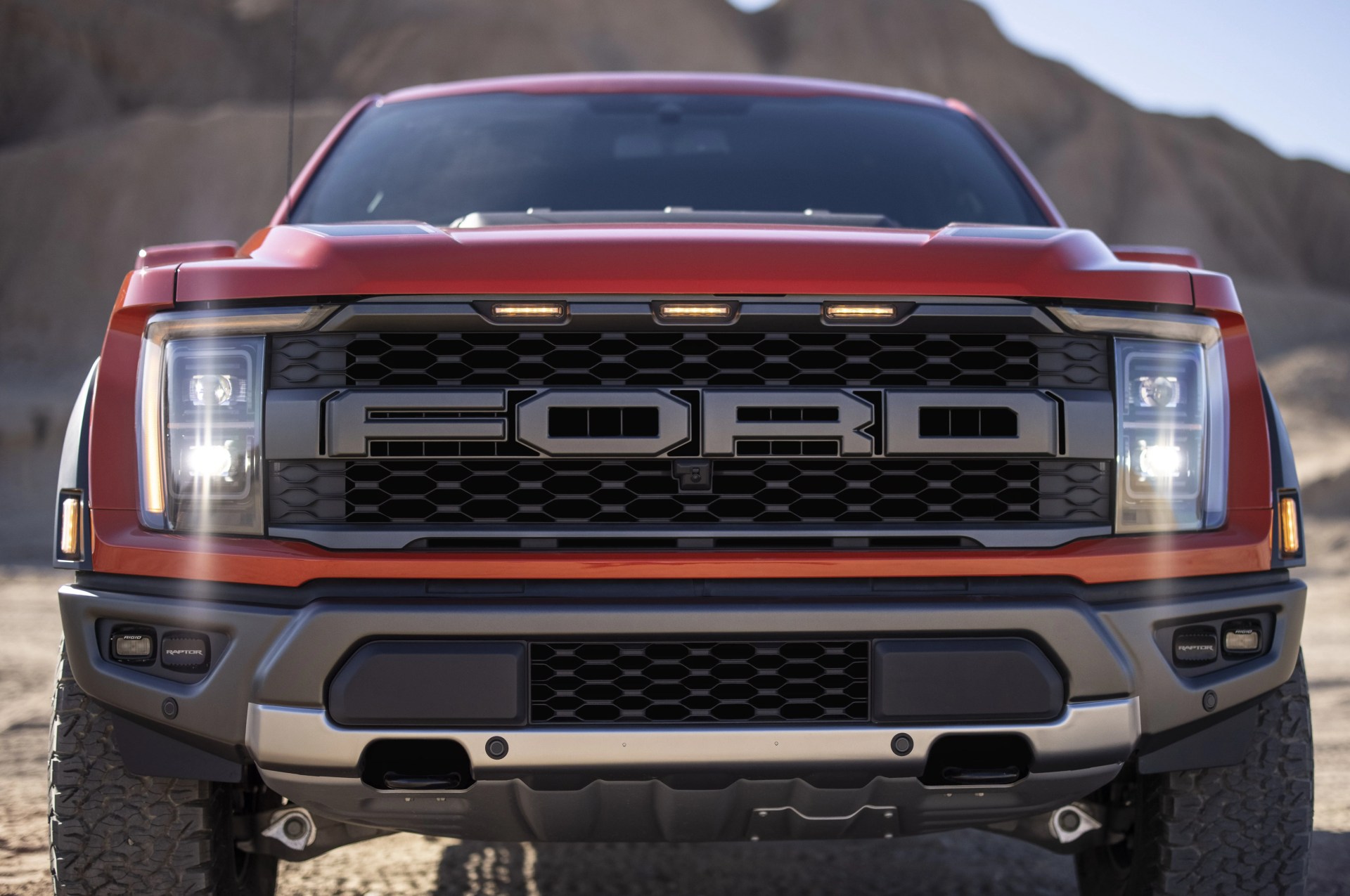 2021 ford f 150 raptor