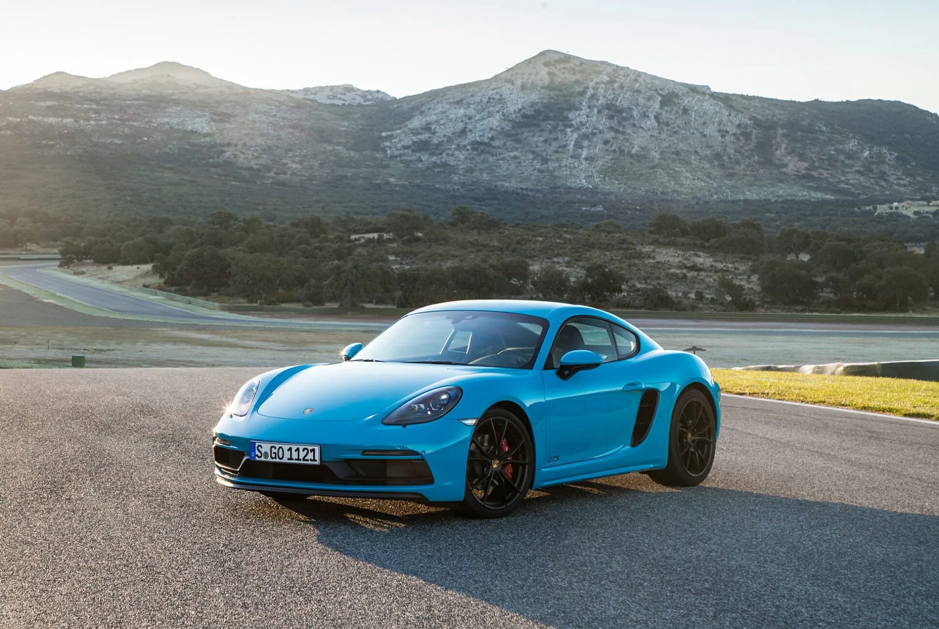 porsche cayman gear patrol full lead