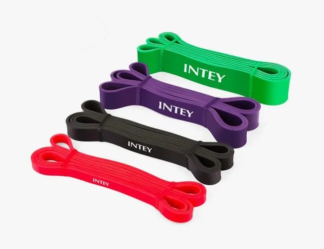 Trainers-Share-Their-Home-Gym-Essentials-gear-patrol-intey