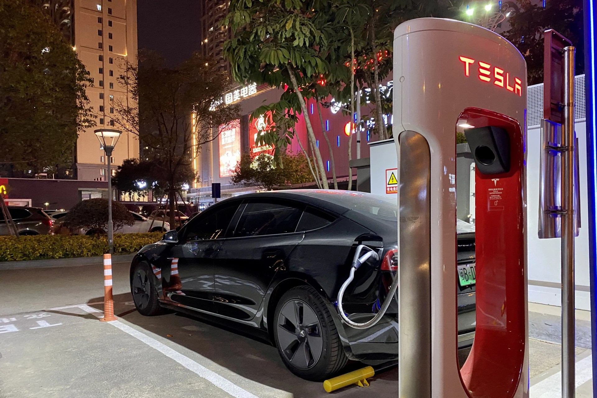tesla charging station in putian