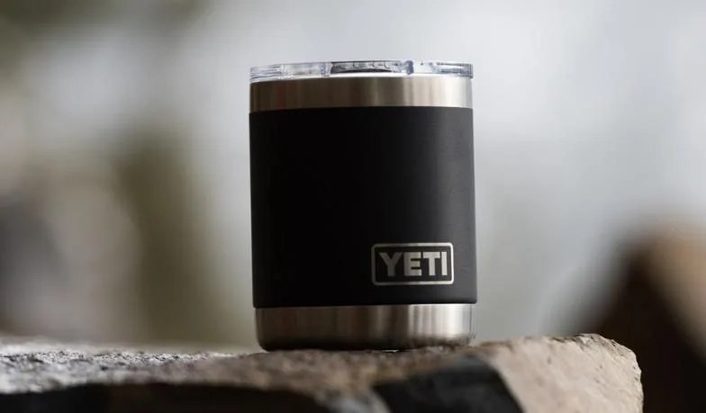 a yeti mug
