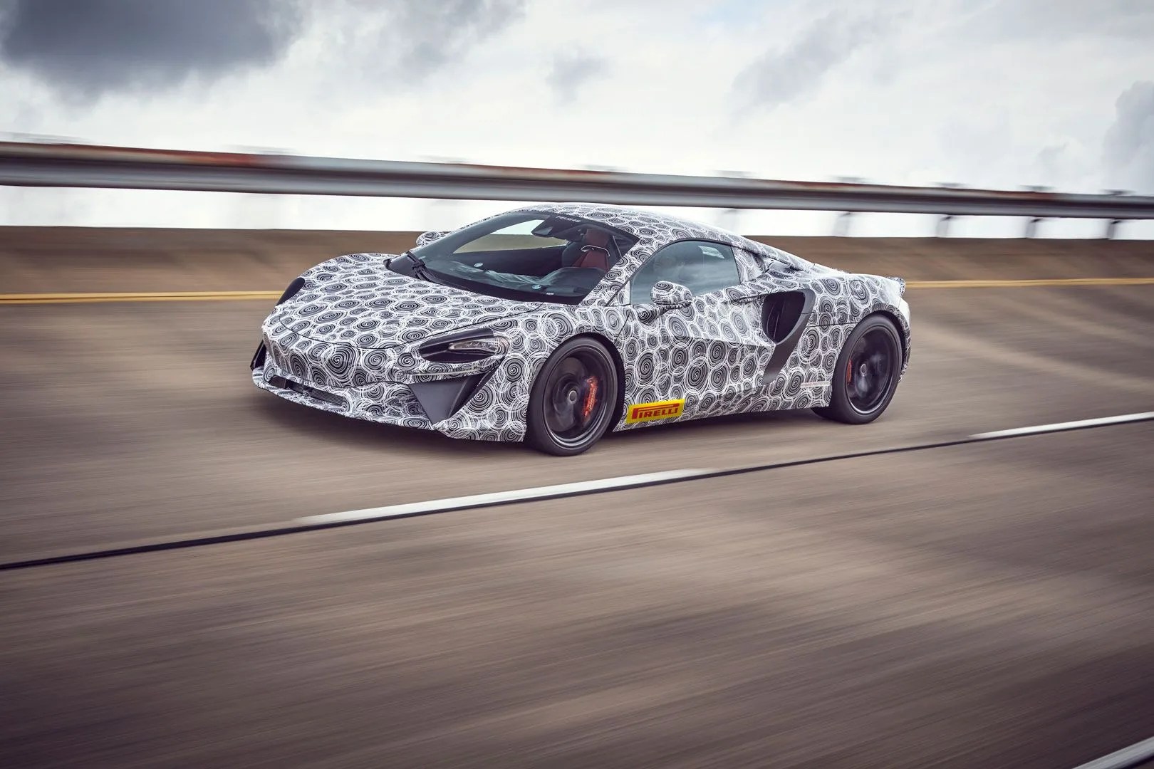 mclaren artura