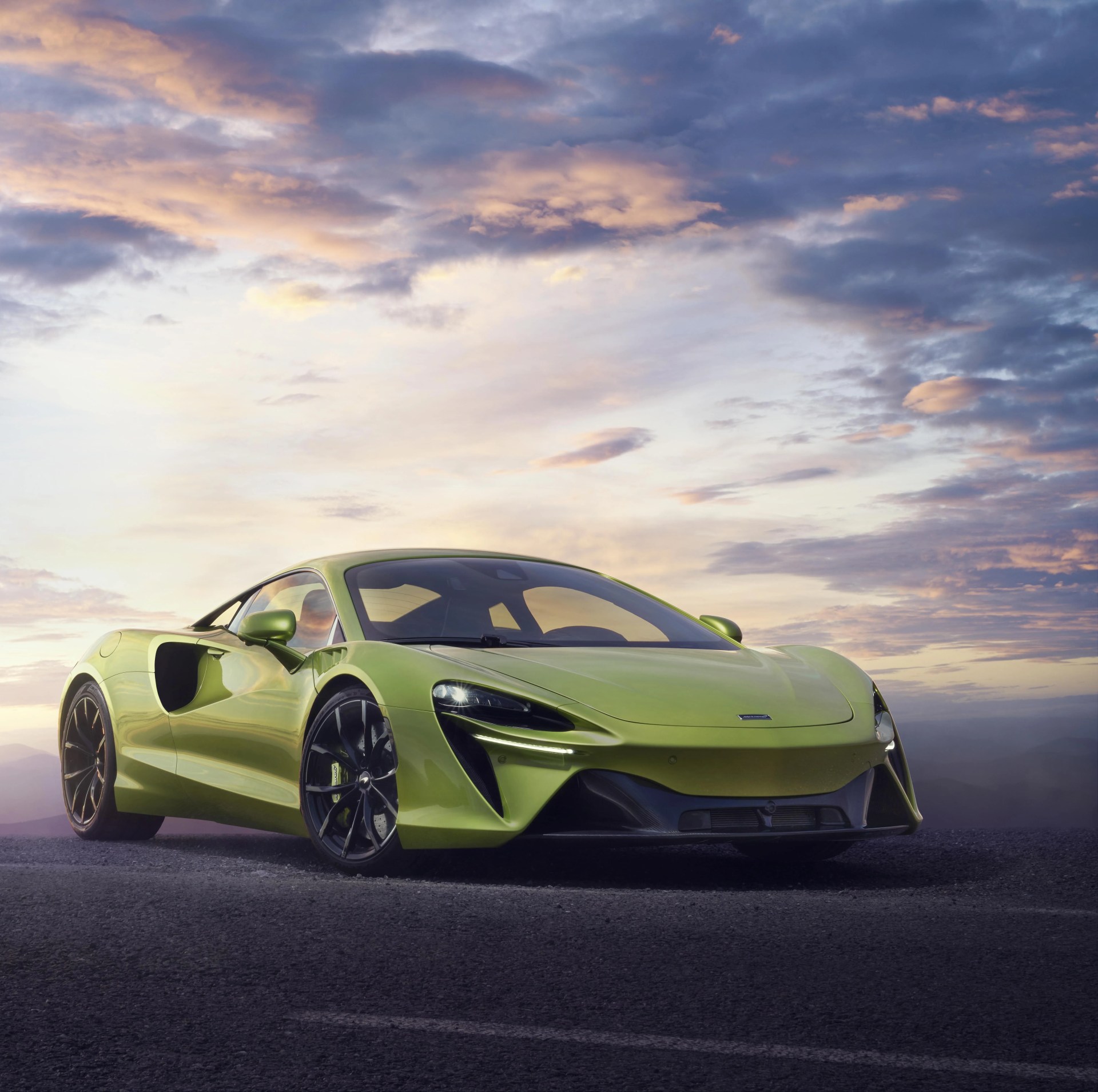 mclaren artura