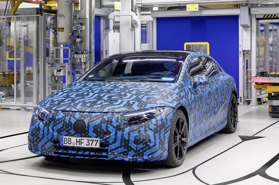 mercedes benz eqs