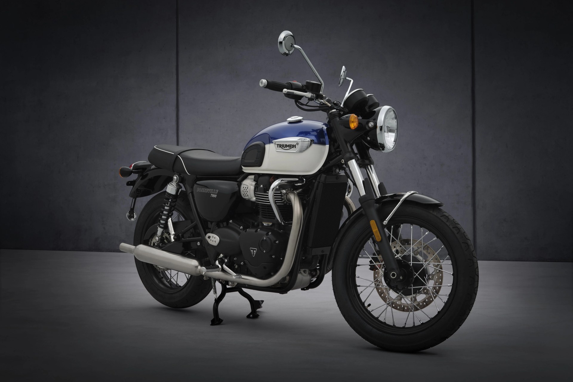 triumph t100