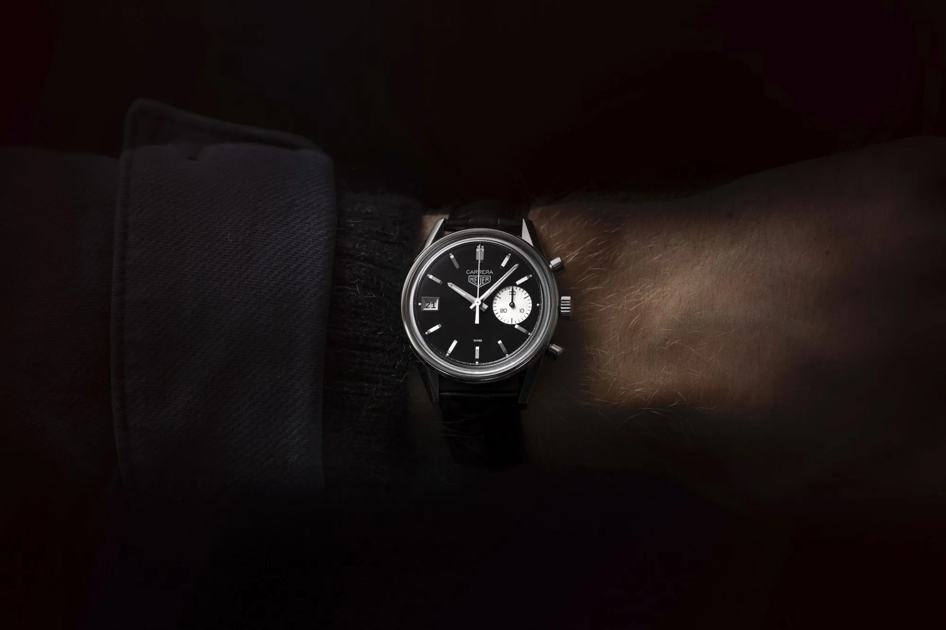 tag heuer 'dato 45' hodinkee limited edition