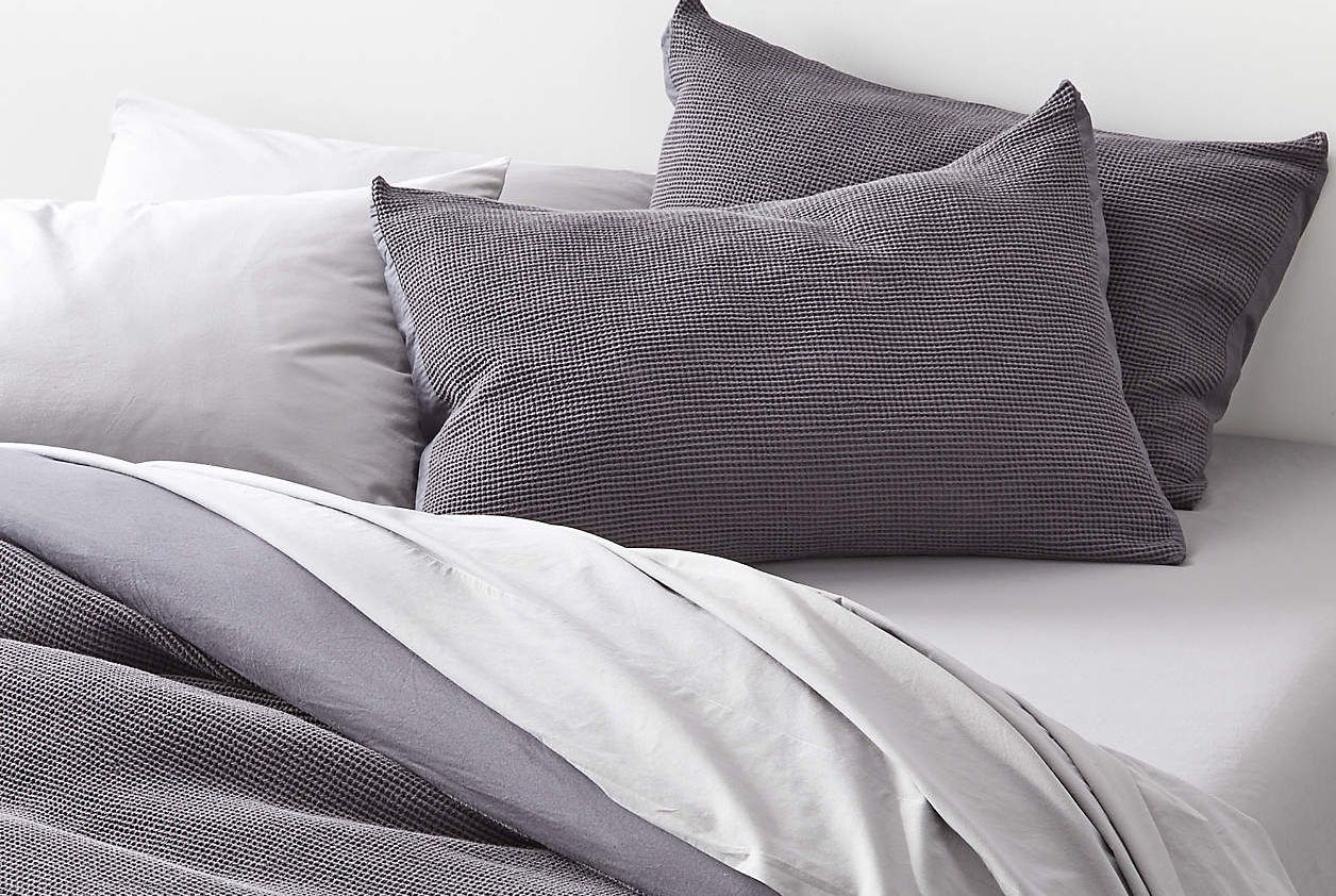 sheets and bedding